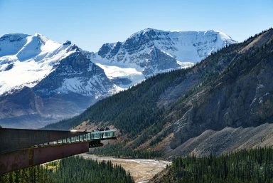 Explore Canada by Train