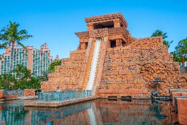 The Reef at Atlantis Paradise Island