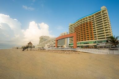 Cancun Hotel Beach Palace